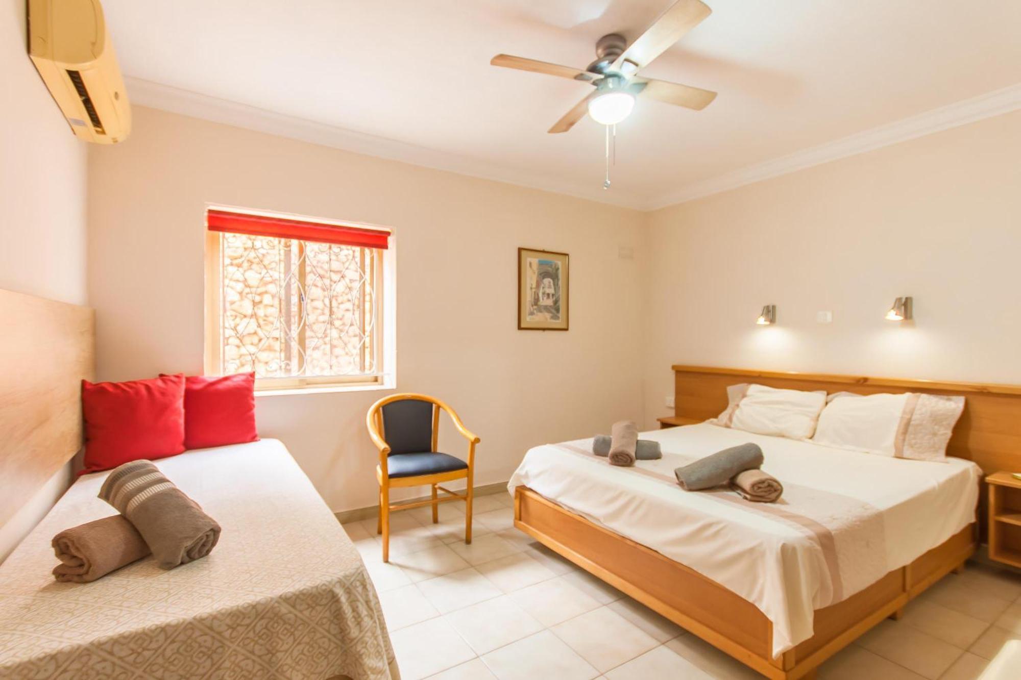Villa & Pool Apartments In Mellieha Bay Eksteriør bilde